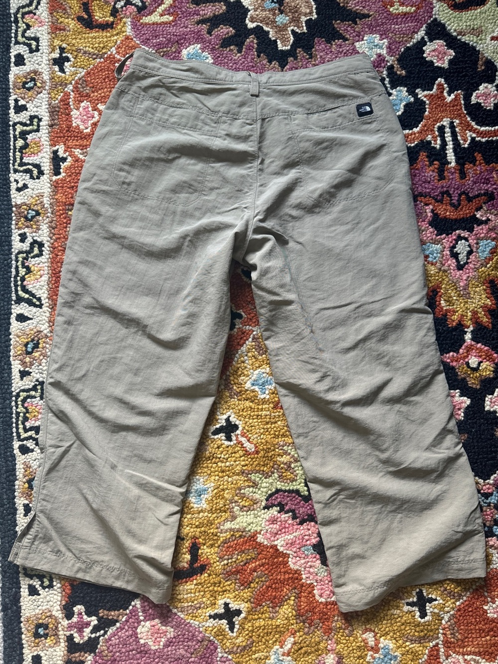 The North Face Womens Lightweight Hiking Capri Pants - Picture 2 of 8
